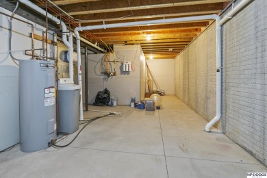 Tim Salzbrenner, M: , tsalzbrenner,   - This one-owner custom on Tiburon Golf Club in Nebraska - for sale on GolfHomes.com, golf home, golf lot