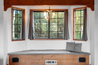 Fully furnished and turn-key, this Chalet/Alpine-style on Big Bear Mountain Ski and Golf Resort in California - for sale on GolfHomes.com, golf home, golf lot