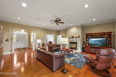 Handsome all-brick, golf course lot, single-level living plus a on Green Meadow Country Club in Tennessee - for sale on GolfHomes.com, golf home, golf lot