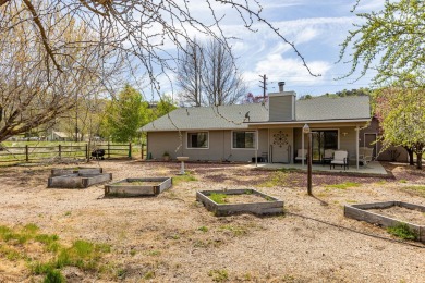 Your Everyday Getaway!This beautifully maintained property on Oak Tree Country Club in California - for sale on GolfHomes.com, golf home, golf lot