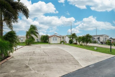 **Premium RV Port Lot in Deer Creek RV  Golf Club!**

Discover on Deer Creek RV Golf Resort in Florida - for sale on GolfHomes.com, golf home, golf lot