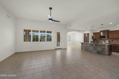 2009 Strada with Mountain Views! Freshly Painted Exterior on Saddlebrooke Golf Course in Arizona - for sale on GolfHomes.com, golf home, golf lot