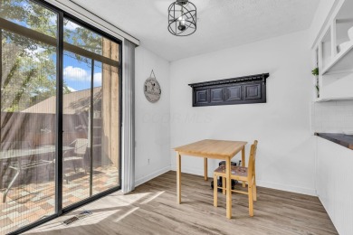 Welcome to this beautifully updated condominium located in the on Little Turtle Golf Club in Ohio - for sale on GolfHomes.com, golf home, golf lot