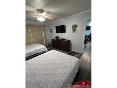 Great opportunity for some mailbox money without a big on The Oaks Golf Course in Missouri - for sale on GolfHomes.com, golf home, golf lot