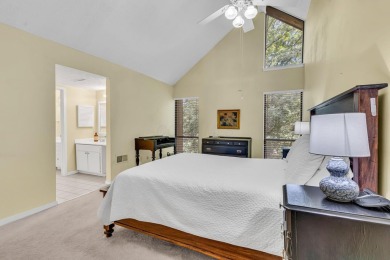 Welcome to this beautifully updated condominium located in the on Little Turtle Golf Club in Ohio - for sale on GolfHomes.com, golf home, golf lot