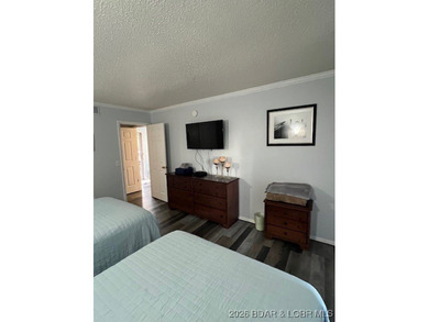 Great opportunity for some mailbox money without a big on The Oaks Golf Course in Missouri - for sale on GolfHomes.com, golf home, golf lot