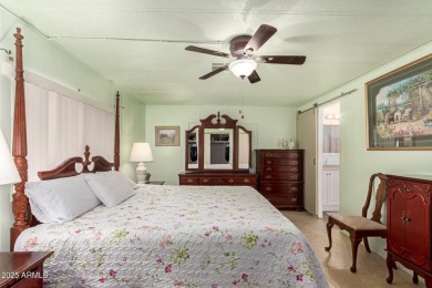 Welcome to this beautifully laid-out 2 bedroom, 2 bathroom home on Sun Lakes Country Club in Arizona - for sale on GolfHomes.com, golf home, golf lot