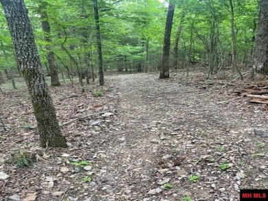 Good laying land in River Cliff subdivision of Bull Shoals on Rivercliff Golf Course in Arkansas - for sale on GolfHomes.com, golf home, golf lot