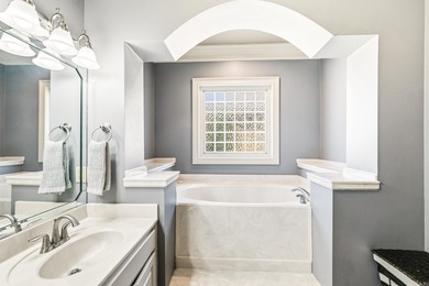 Located in the desirable Greystone neighoborhood, this stylish & on Greystone Country Club in Arkansas - for sale on GolfHomes.com, golf home, golf lot