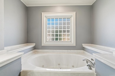 Located in the desirable Greystone neighoborhood, this stylish & on Greystone Country Club in Arkansas - for sale on GolfHomes.com, golf home, golf lot