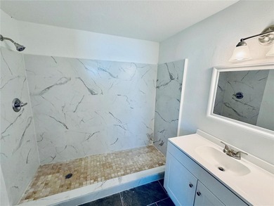 One or more photo(s) has been virtually staged. Welcome to this on Venice East Golf Club in Florida - for sale on GolfHomes.com, golf home, golf lot