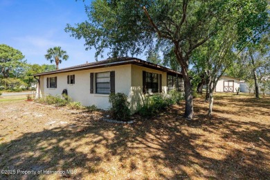 Welcome home to this charming and METICULOUSLY maintained on Oak Hills Country Club in Florida - for sale on GolfHomes.com, golf home, golf lot