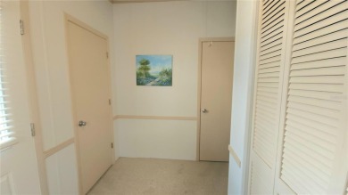 1996 MOBILE HOME IN ACTIVE 55+ COMMUNITY. FURNISHED one bedroom on River Run Golf Links in Florida - for sale on GolfHomes.com, golf home, golf lot