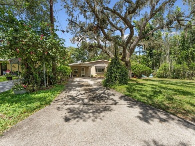 Welcome to this charming 3-bedroom, 2-bath home that perfectly on Babe Zaharias Golf Course in Florida - for sale on GolfHomes.com, golf home, golf lot