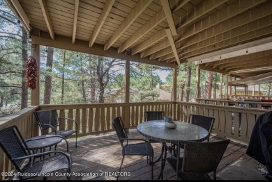 Beautiful 3 bedroom, 3.5 bath condo in Innsbrook Village! The on Innsbrook Village Country Club in New Mexico - for sale on GolfHomes.com, golf home, golf lot