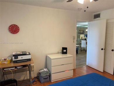 Beautiful 2/2 ready to move in condo located in the desirable on Sunrise Lakes Phase IV Golf Course in Florida - for sale on GolfHomes.com, golf home, golf lot