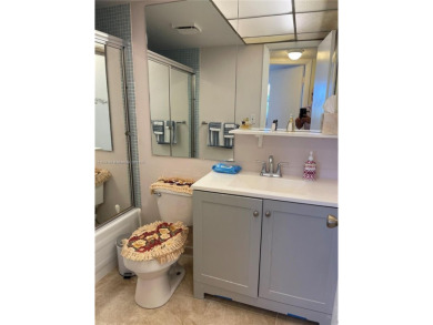 Beautiful 2/2 ready to move in condo located in the desirable on Sunrise Lakes Phase IV Golf Course in Florida - for sale on GolfHomes.com, golf home, golf lot