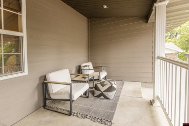 Beautifully updated 4 bedroom, 2 bathroom home in Village Green on Twin Lakes Golf Club in Arkansas - for sale on GolfHomes.com, golf home, golf lot