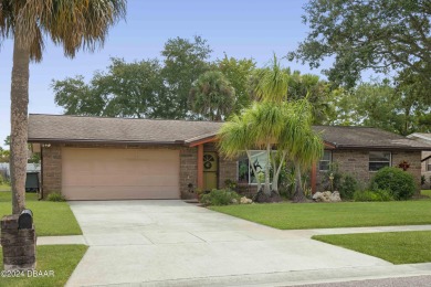 Welcome to your perfect Daytona Beach retreat! This charming on Daytona Beach Golf Club in Florida - for sale on GolfHomes.com, golf home, golf lot