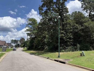 Here is a great opportunity to purchase a lot in Arlington Park on Hot Springs Golf and Country Club in Arkansas - for sale on GolfHomes.com, golf home, golf lot