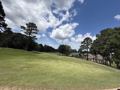 Here is a great opportunity to purchase a lot in Arlington Park on Hot Springs Golf and Country Club in Arkansas - for sale on GolfHomes.com, golf home, golf lot