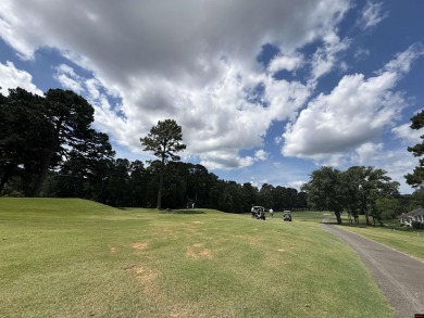Here is a great opportunity to purchase a lot in Arlington Park on Hot Springs Golf and Country Club in Arkansas - for sale on GolfHomes.com, golf home, golf lot