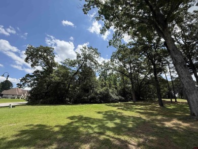 Here is a great opportunity to purchase a lot in Arlington Park on Hot Springs Golf and Country Club in Arkansas - for sale on GolfHomes.com, golf home, golf lot