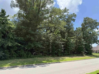 Here is a great opportunity to purchase a lot in Arlington Park on Hot Springs Golf and Country Club in Arkansas - for sale on GolfHomes.com, golf home, golf lot