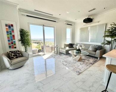 Whether you're looking for a luxurious second home, a downsized on Grapevine Golf Course in Texas - for sale on GolfHomes.com, golf home, golf lot