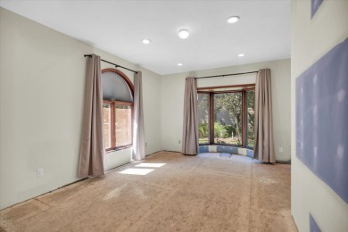 An extraordinary opportunity awaits in Lincolnshire Fields, one on Lincolnshire Fields Country Club in Illinois - for sale on GolfHomes.com, golf home, golf lot