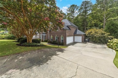 Stunning 5-Bedroom Home in Towne Lake Hills North - on Towne Lake Hills Golf Club in Georgia - for sale on GolfHomes.com, golf home, golf lot