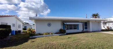 Under contract-accepting backup offers. This spacious home is on Mainlands Golf Club in Florida - for sale on GolfHomes.com, golf home, golf lot