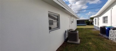 Under contract-accepting backup offers. This spacious home is on Mainlands Golf Club in Florida - for sale on GolfHomes.com, golf home, golf lot