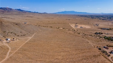 Large residential/agricultural lot ready to make your own! With on Valle Vista Golf Course in Arizona - for sale on GolfHomes.com, golf home, golf lot