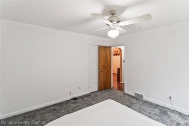 Charming 3-Bedroom Brick Cape Cod in Desirable Elizabeth Lake on Pontiac Country Club in Michigan - for sale on GolfHomes.com, golf home, golf lot