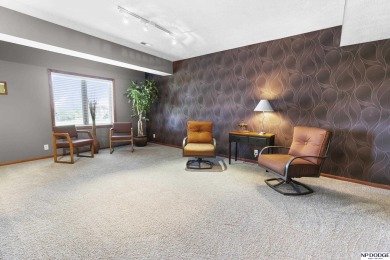 Lisa McGuire Kelly, M: , lmkelly,   - Gorgeous Brick Ranch home on Iron Horse Golf Club in Nebraska - for sale on GolfHomes.com, golf home, golf lot