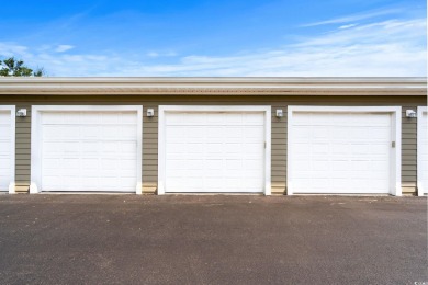 TOP FLOOR UNIT, ELEVATOR BUILDING, INCLUDED ONE CAR GARAGE, GOLF on  in South Carolina - for sale on GolfHomes.com, golf home, golf lot