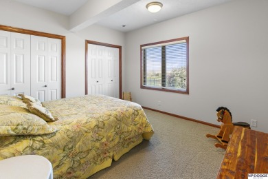 Lisa McGuire Kelly, M: , lmkelly,   - Gorgeous Brick Ranch home on Iron Horse Golf Club in Nebraska - for sale on GolfHomes.com, golf home, golf lot