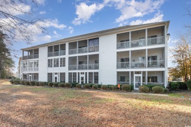 This is a first-floor, fully-furnished 3-bedroom/2-bathroom on Arrowhead Country Club in South Carolina - for sale on GolfHomes.com, golf home, golf lot
