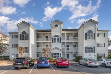 This is a first-floor, fully-furnished 3-bedroom/2-bathroom on Arrowhead Country Club in South Carolina - for sale on GolfHomes.com, golf home, golf lot