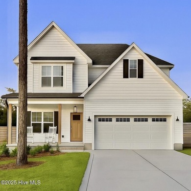 Welcome to your forever home at 4033 Silver Lane, in the highly on Seven Lakes Country Club in North Carolina - for sale on GolfHomes.com, golf home, golf lot