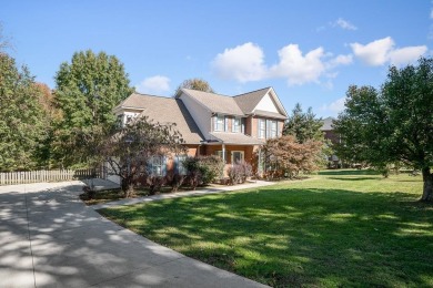 Welcome to 3420 Plantation Drive. This beautiful brick home is on White Plains Golf Course in Tennessee - for sale on GolfHomes.com, golf home, golf lot