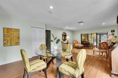 Beautiful 2-bedroom, 2-bath condo with den located in the on Boca Lago Golf and Country Club in Florida - for sale on GolfHomes.com, golf home, golf lot