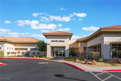 Beautifully remodeled modern-style townhome in the sought-after on Highland Falls Golf Club in Nevada - for sale on GolfHomes.com, golf home, golf lot