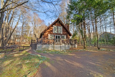 It can't get any more Poconos than this!  Here is your chance to on Pocono Farms Country Club in Pennsylvania - for sale on GolfHomes.com, golf home, golf lot