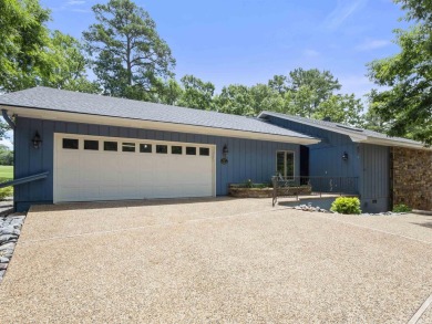 Move-in Ready and Picture-Perfect! Nestled in the heart of Hot on Coronado Golf Course in Arkansas - for sale on GolfHomes.com, golf home, golf lot