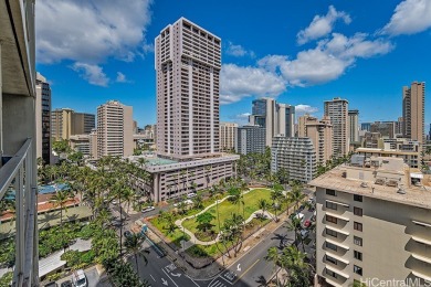 Welcome home to this beautifully remodeled unit in Island Colony on Ala Wai Golf Course in Hawaii - for sale on GolfHomes.com, golf home, golf lot