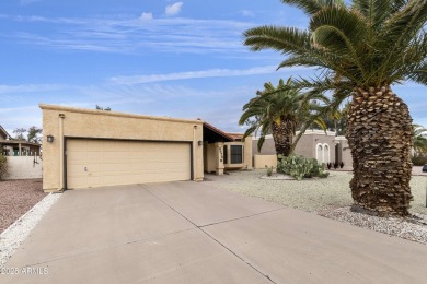Golf Course gem! This rare 2BR, 2BA spacious split bedroom model on Sun Lakes Country Club in Arizona - for sale on GolfHomes.com, golf home, golf lot