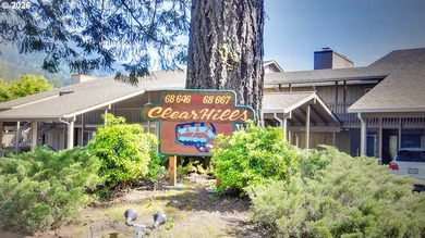 Remodeled ground floor unit with tremendous views. Open floor on The Resort at the Mountain in Oregon - for sale on GolfHomes.com, golf home, golf lot