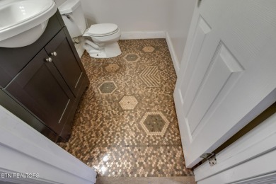 Welcome to this charming home in the heart of Tellico Village - on Tanasi Golf Course in Tennessee - for sale on GolfHomes.com, golf home, golf lot
